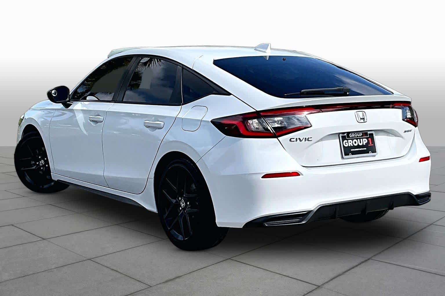 Used 2022 Honda Civic Sport image 12