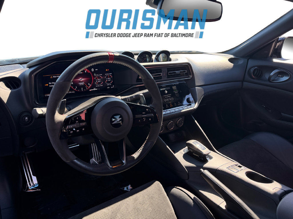 Used 2024 Nissan Z NISMO w/ Floor Mat Package RWD image 10
