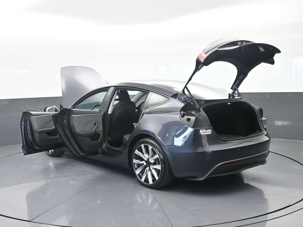 Used 2025 Tesla Model 3 Long Range RWD image 43
