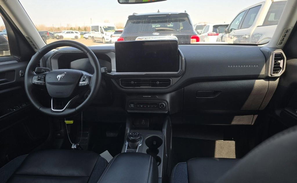 Used 2025 Ford Bronco Sport Outer Banks w/ Outer Banks Tech Package+ image 7