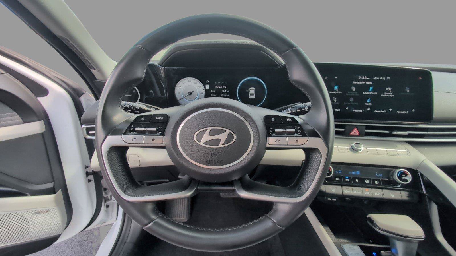 Used 2024 Hyundai Elantra Limited FWD image 29