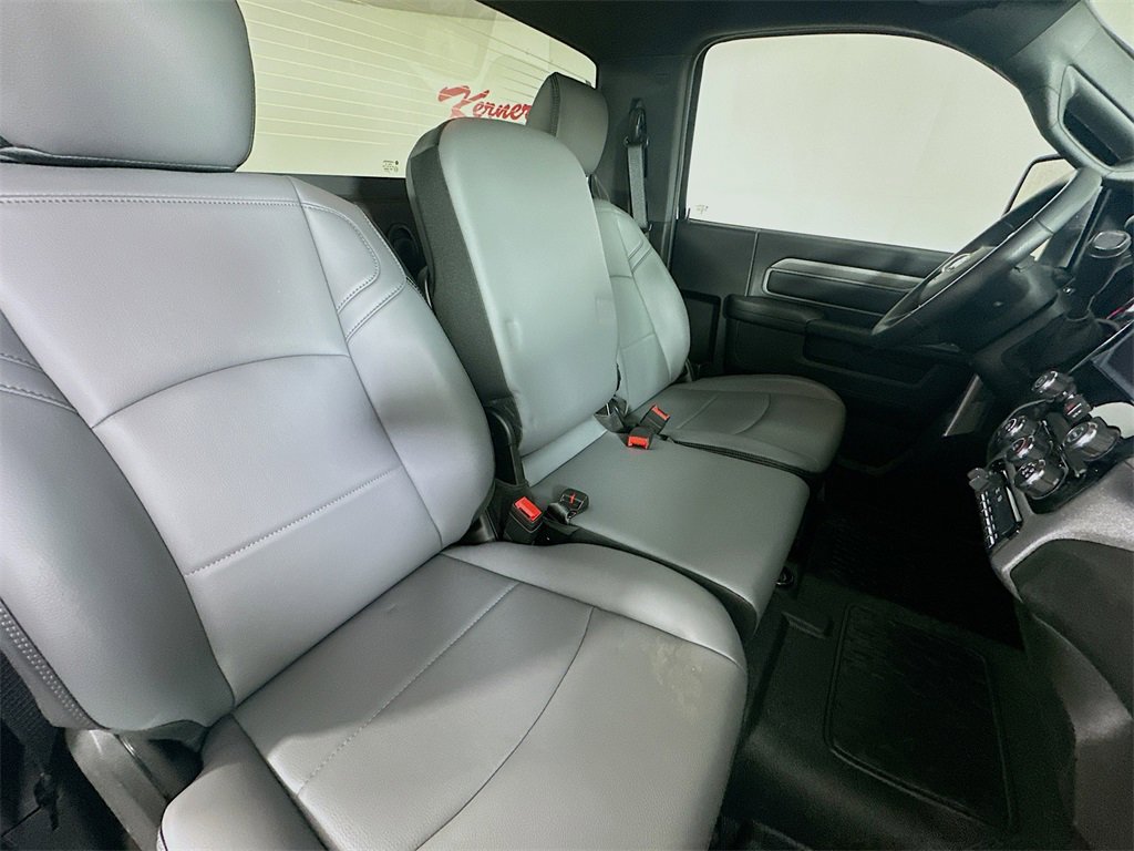 New 2026 RAM 3500 Tradesman w/ Chrome Appearance Group image 10