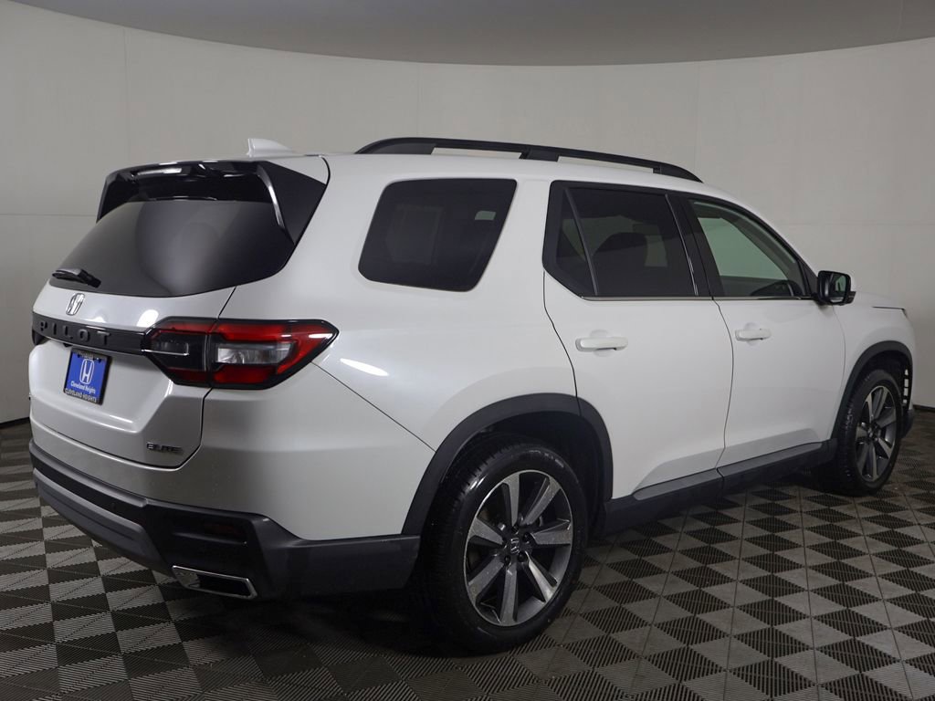 Used 2025 Honda Pilot Elite image 14