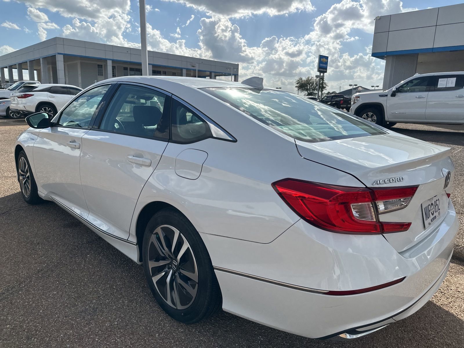 Used 2021 Honda Accord EX image 8