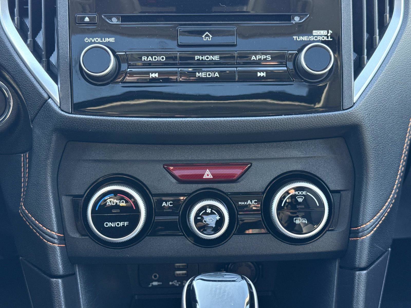 Used 2023 Subaru Crosstrek 2.0i Premium image 6