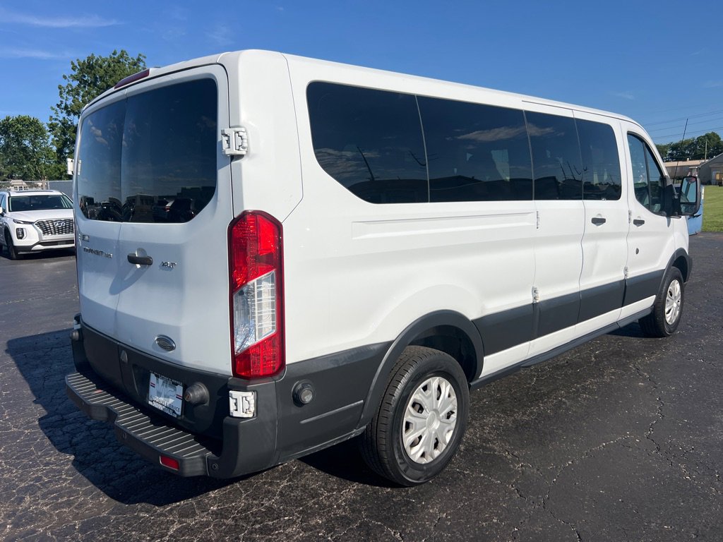 Used 2015 Ford Transit 350 XLT RWD image 7