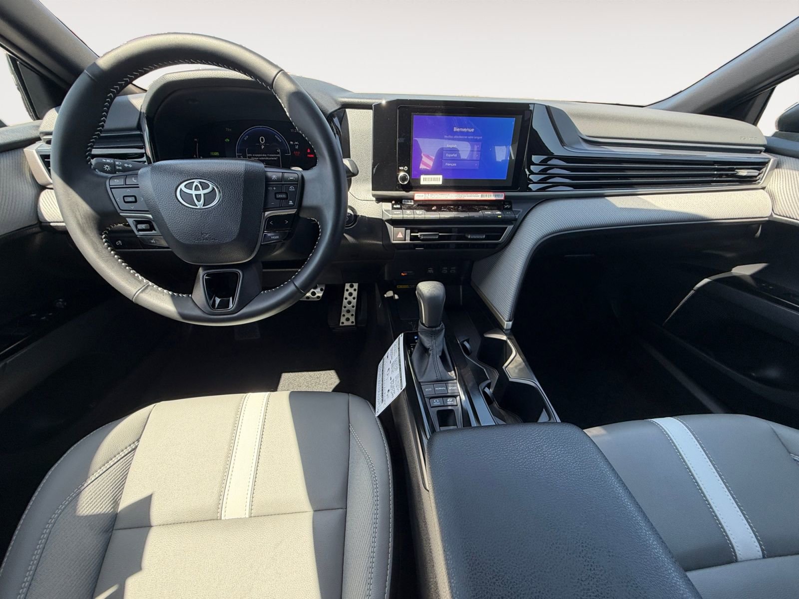 New 2026 Toyota Camry SE FWD image 10