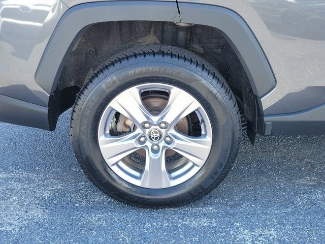 Certified 2023 Toyota RAV4 XLE w/ Convenience Package image 5