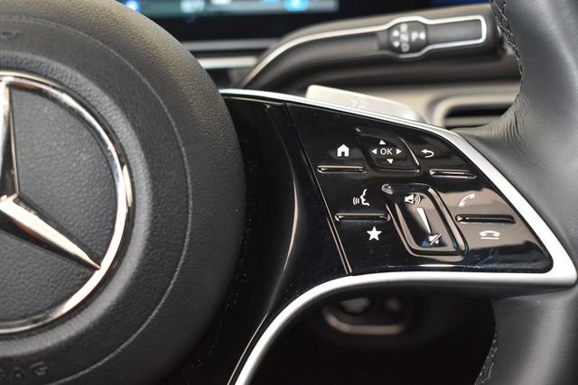 Used 2025 Mercedes-Benz GLE 350 4MATIC image 27