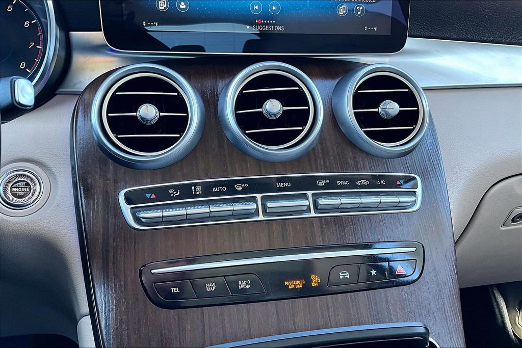 Used 2022 Mercedes-Benz GLC 300 4MATIC image 35