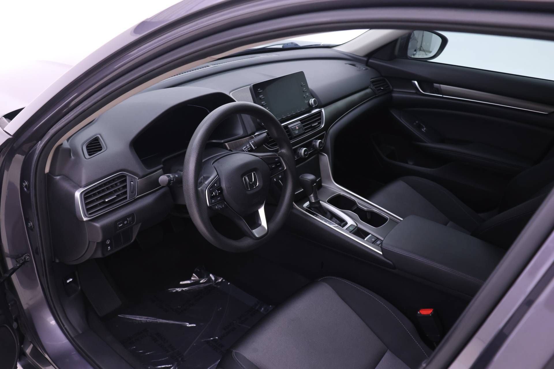 Certified 2019 Honda Accord LX image 3