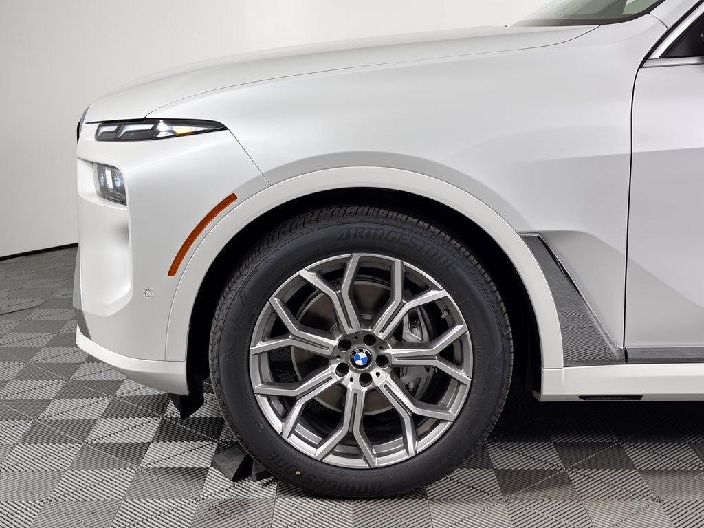New 2027 BMW X7 xDrive40i AWD/4WD image 13