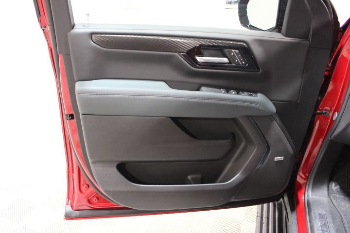 New 2026 GMC Yukon XL AT4 w/ AT4 Premium Plus Package AWD/4WD image 17
