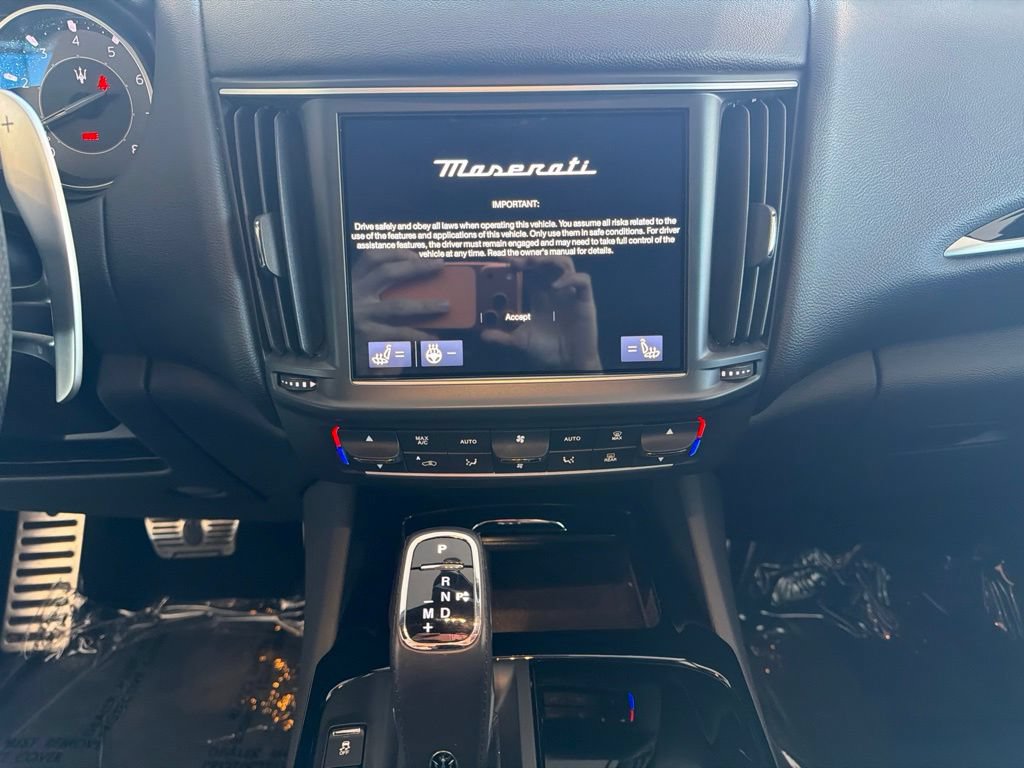 Certified 2022 Maserati Levante Modena AWD/4WD image 18