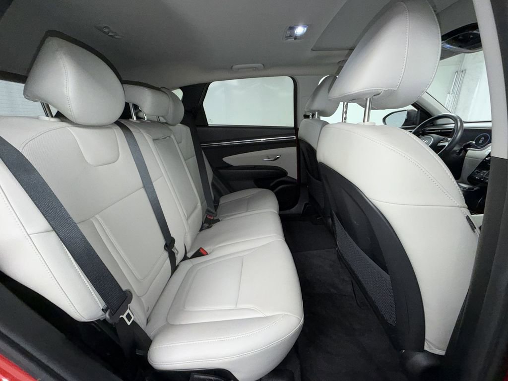 Used 2023 Hyundai Tucson SEL w/ Convenience Package image 11