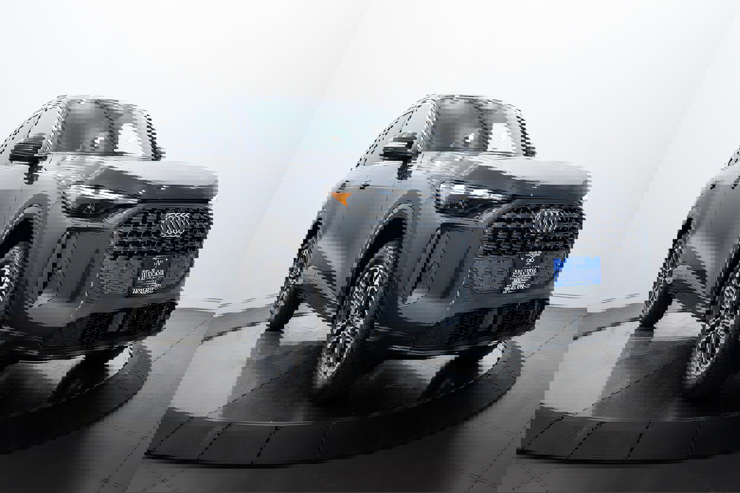 New 2025 Audi Q5 Premium image 2