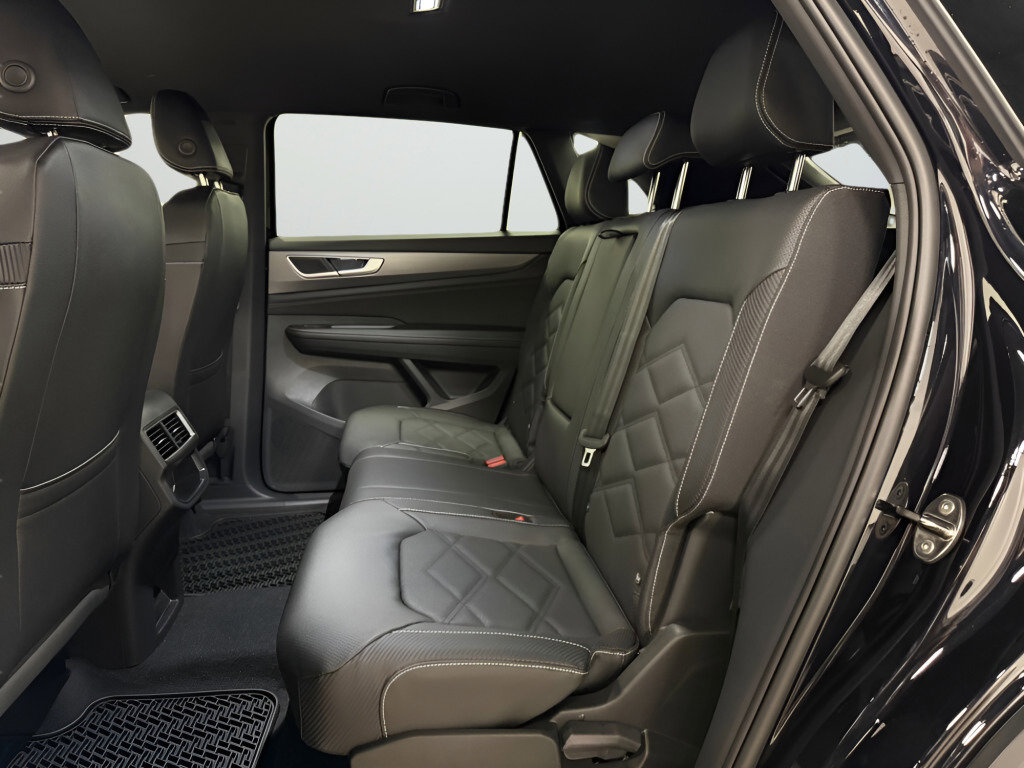 New 2026 Volkswagen Atlas Cross Sport SE AWD/4WD image 18