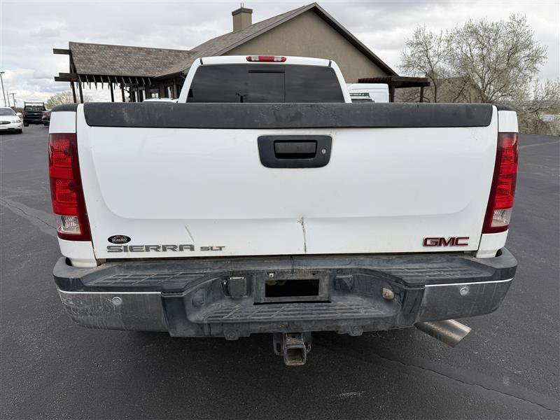 Used 2007 GMC Sierra 2500 SLT w/ Z71 Off-Road Package AWD/4WD image 6