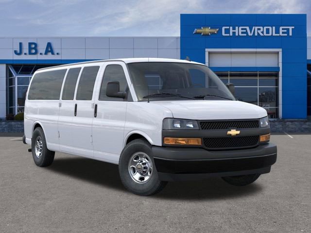 New 2025 Chevrolet Express 3500 LS image 8