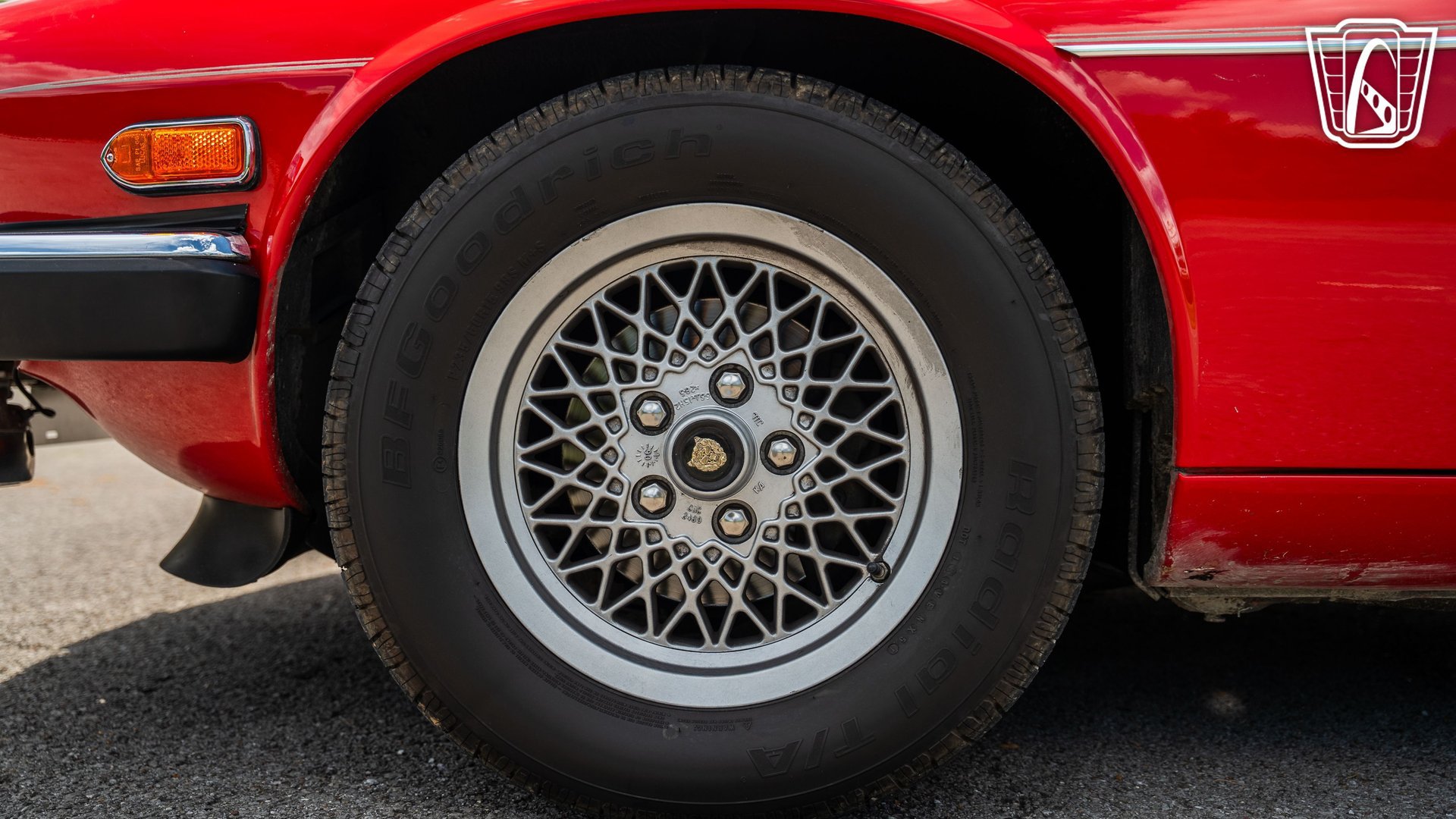 Used 1990 Jaguar XJS V12 Convertible RWD image 38