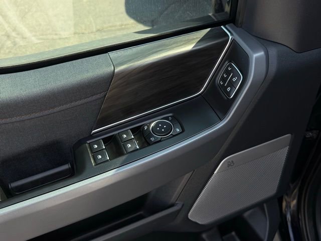 Used 2025 Ford F150 Lightning Lariat AWD/4WD image 14