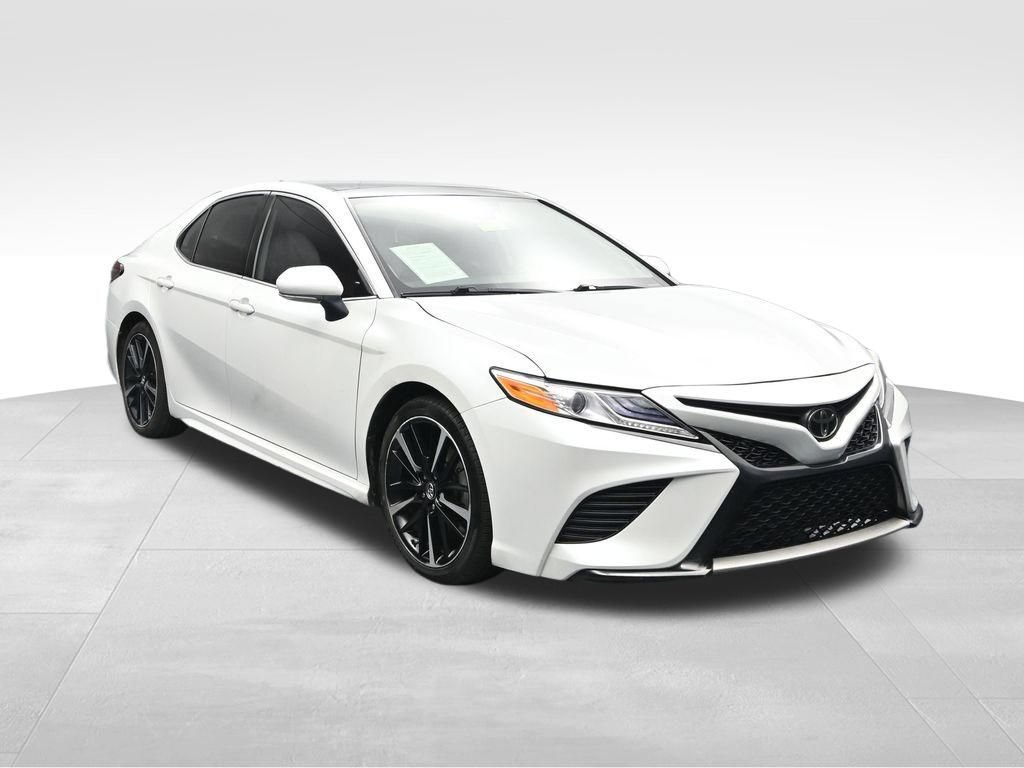 Used 2019 Toyota Camry XSE w/ Navigation Package FWD image 7