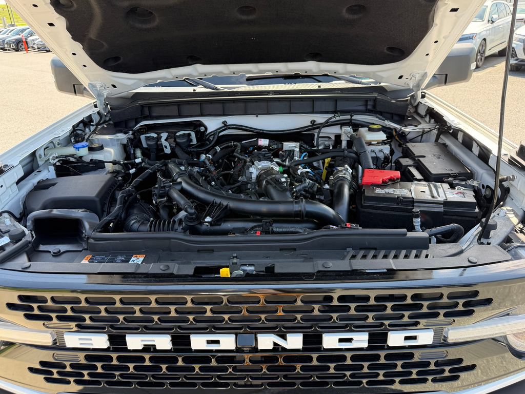 Used 2023 Ford Bronco Wildtrak AWD/4WD image 36