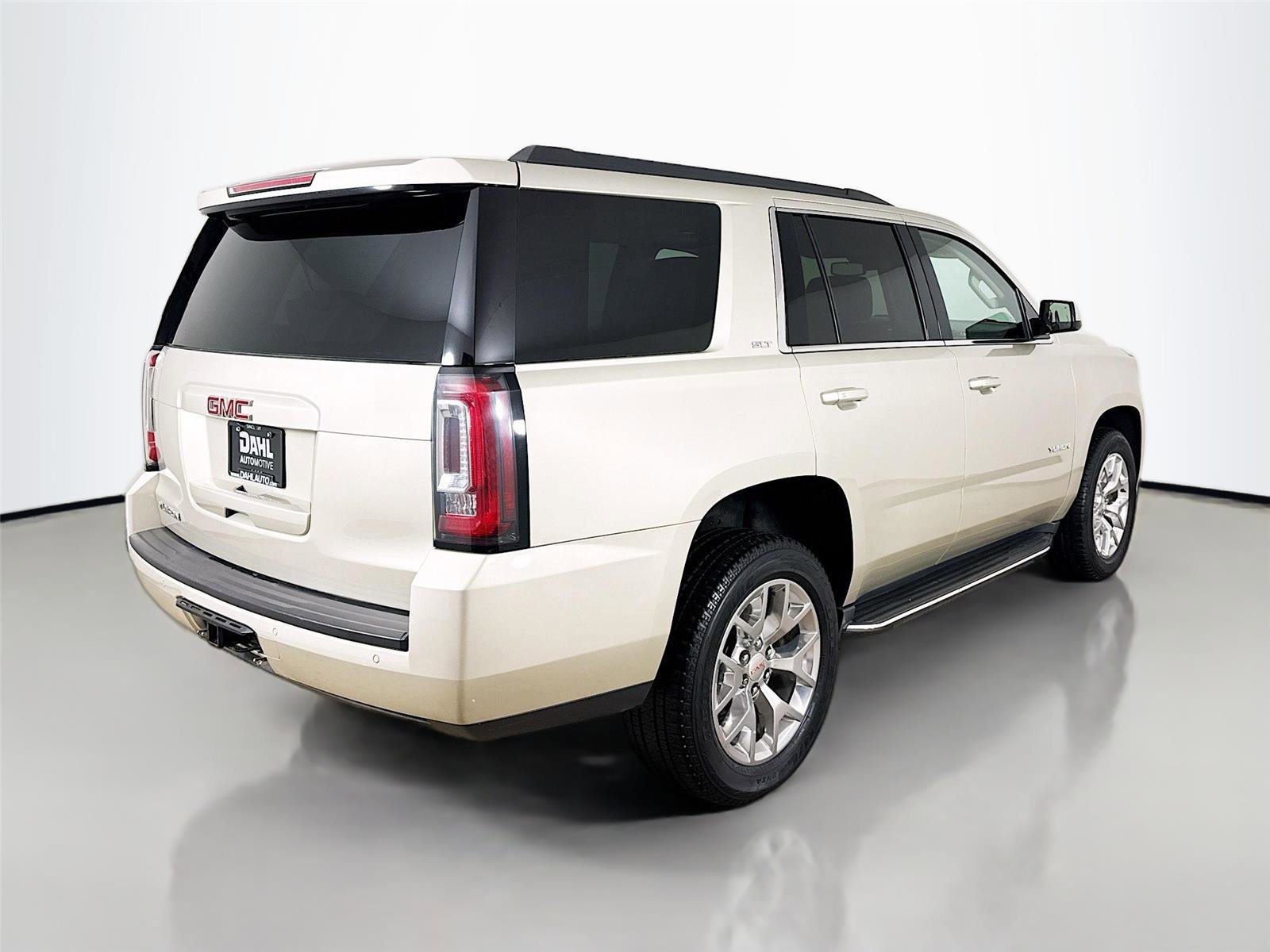 Used 2016 GMC Yukon SLT w/ Open Road Package image 13