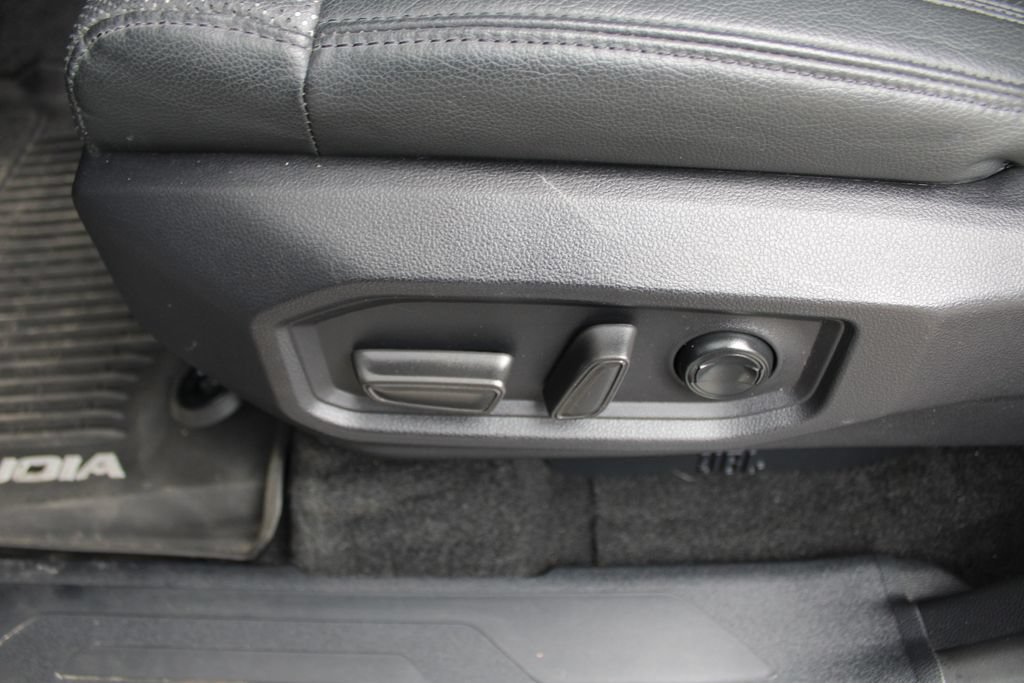 Certified 2024 Toyota Sequoia Limited AWD/4WD image 25