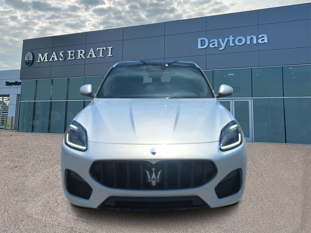New 2025 Maserati Grecale Modena image 8