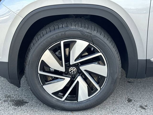 New 2026 Volkswagen Atlas SEL image 24