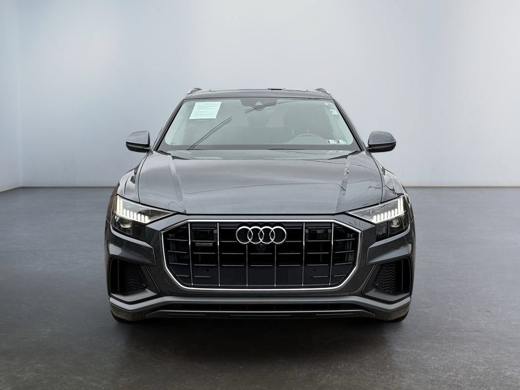 Used 2021 Audi Q8 Premium Plus w/ Premium Plus Package AWD/4WD image 2