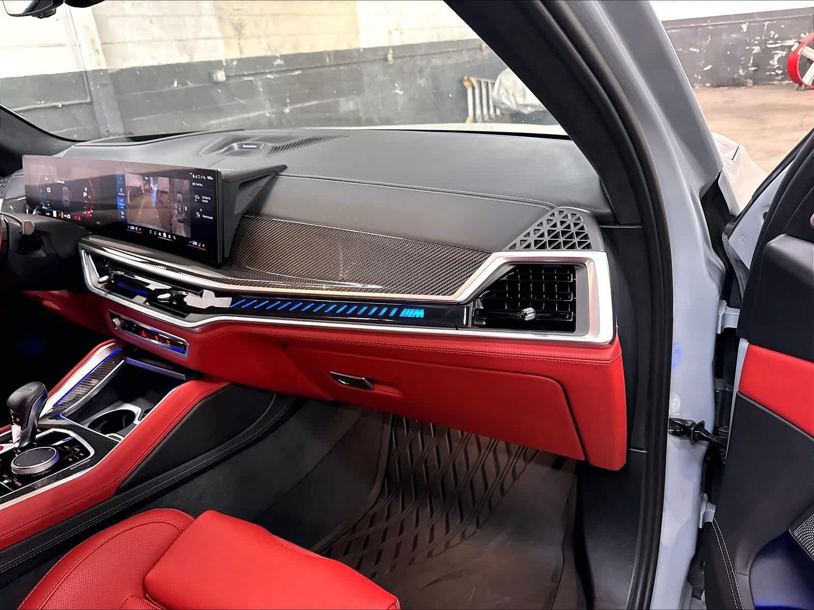 Used 2025 BMW X5 M Competition w/ Executive Package AWD/4WD image 18