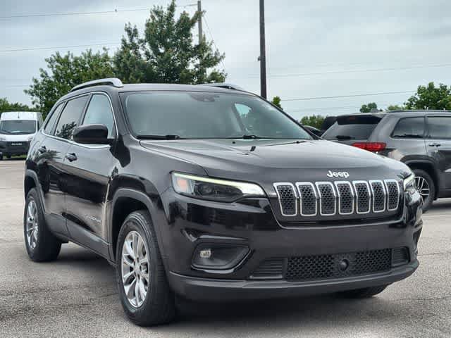 Certified 2021 Jeep Cherokee Latitude Lux w/ Comfort/Convenience Group AWD/4WD image 2