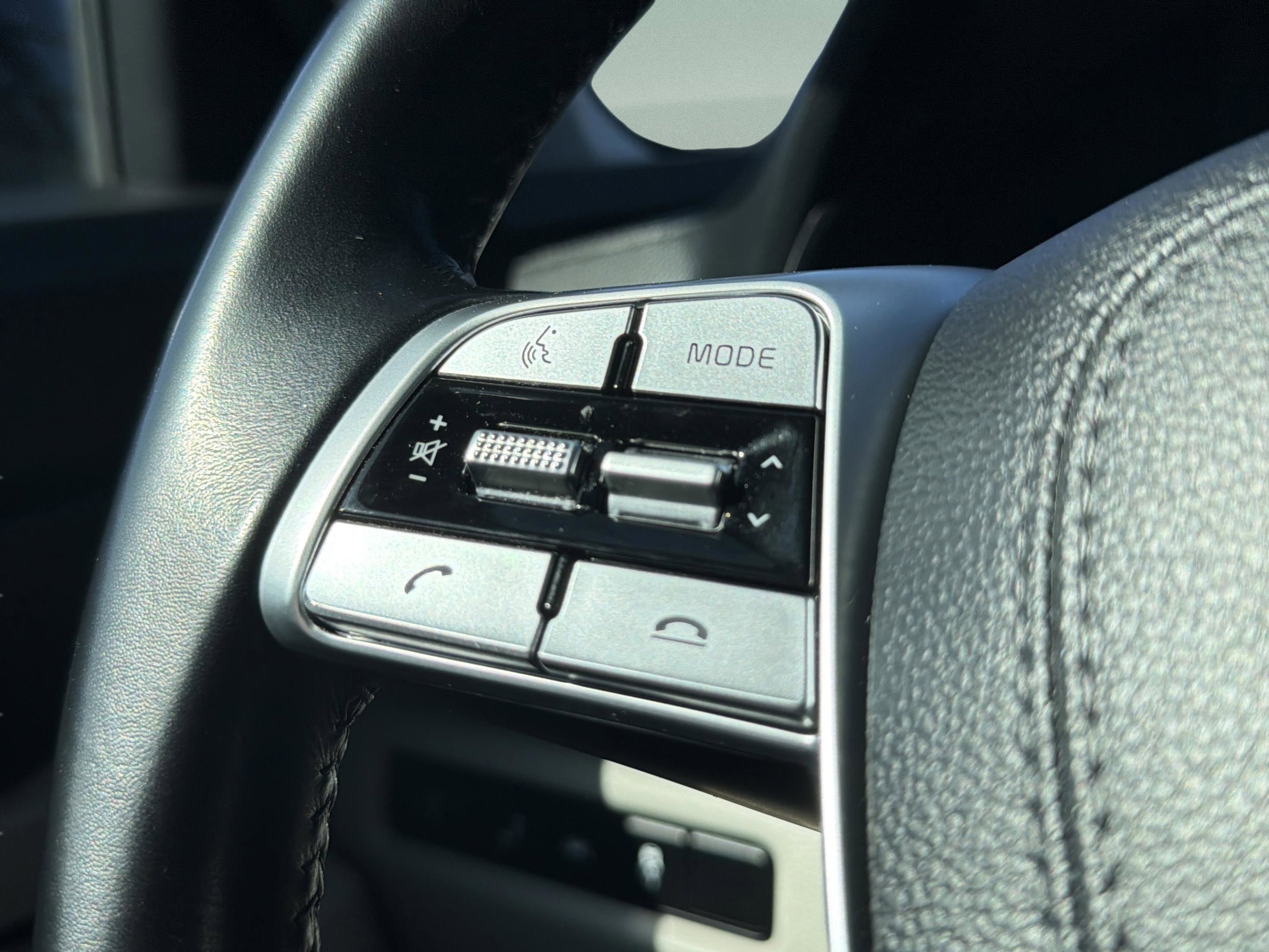 Used 2022 Kia Telluride S image 13