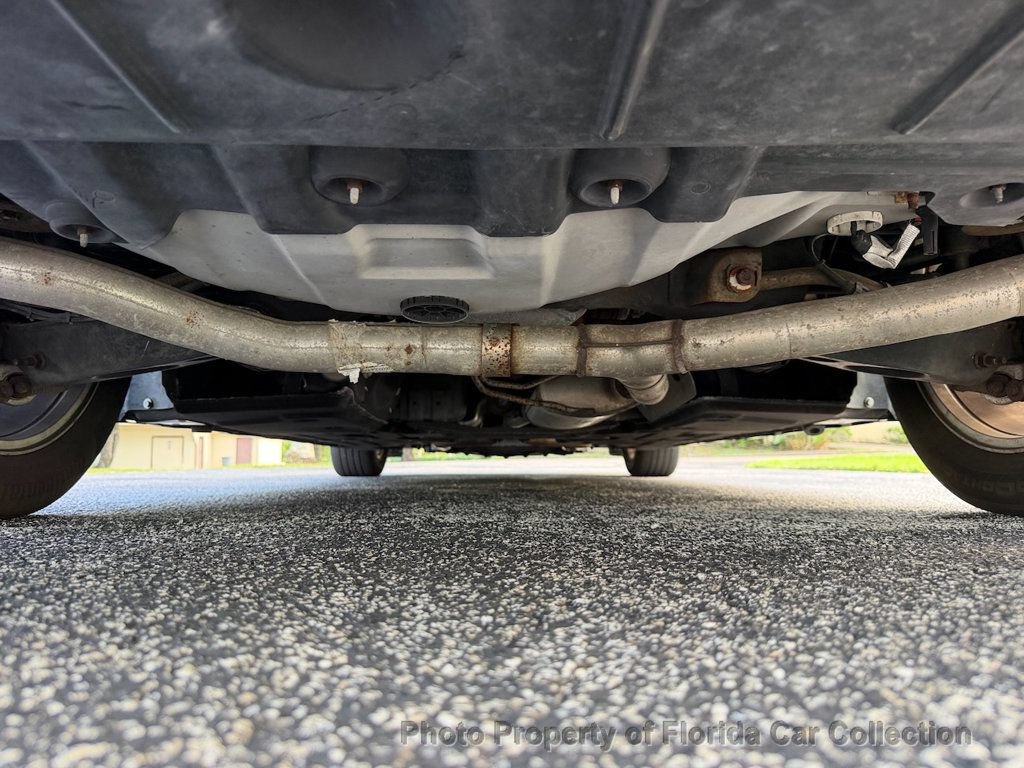 Used 2013 Chrysler 300 C RWD image 91