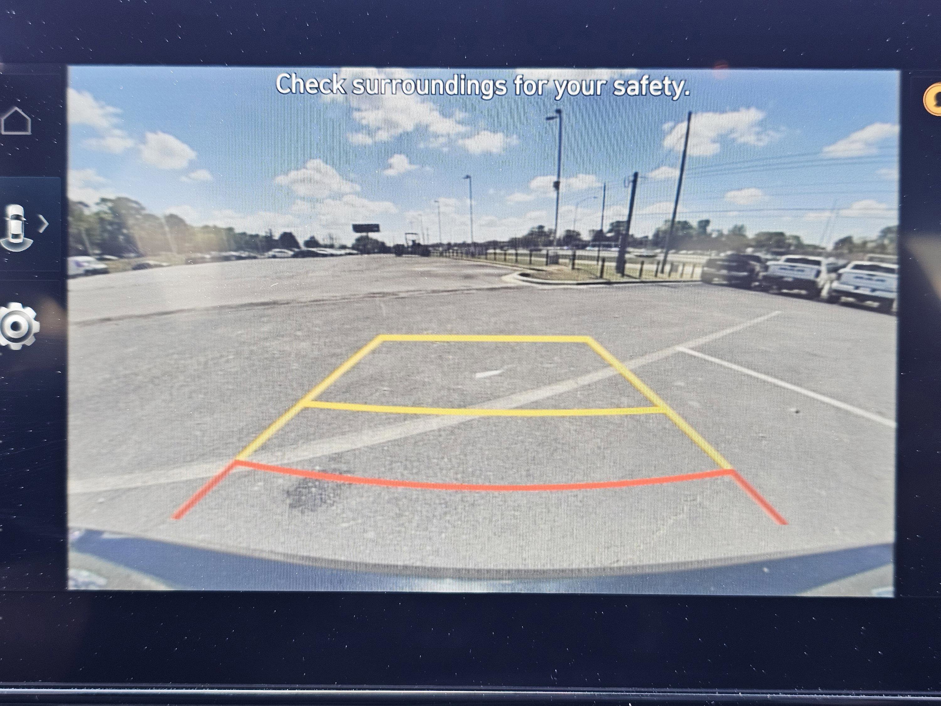 Used 2025 Hyundai Elantra Limited image 29