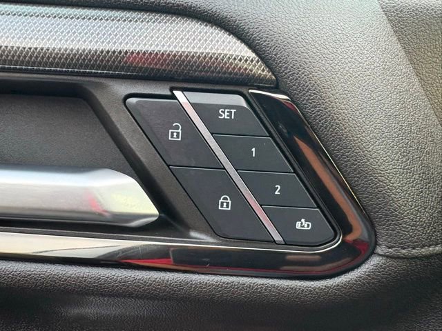 Used 2024 GMC Sierra 1500 AT4 w/ Technology Package image 25