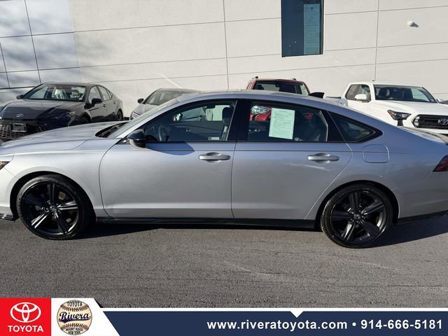 Used 2023 Honda Accord Sport image 8