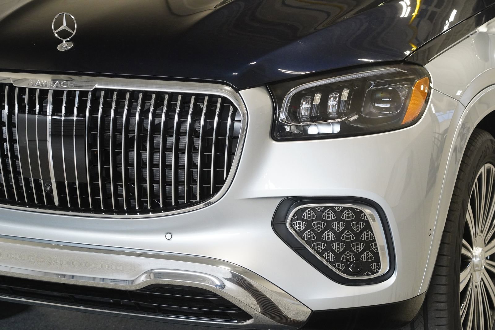 New 2026 Mercedes-Benz Maybach GLS 600 4MATIC image 8