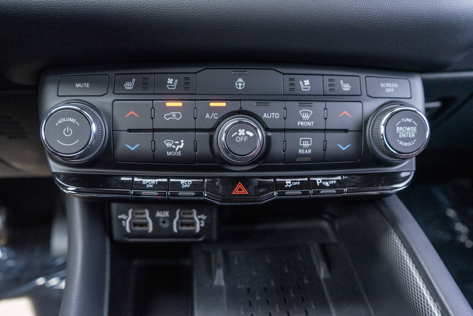 Used 2025 Dodge Durango R/T AWD/4WD image 20