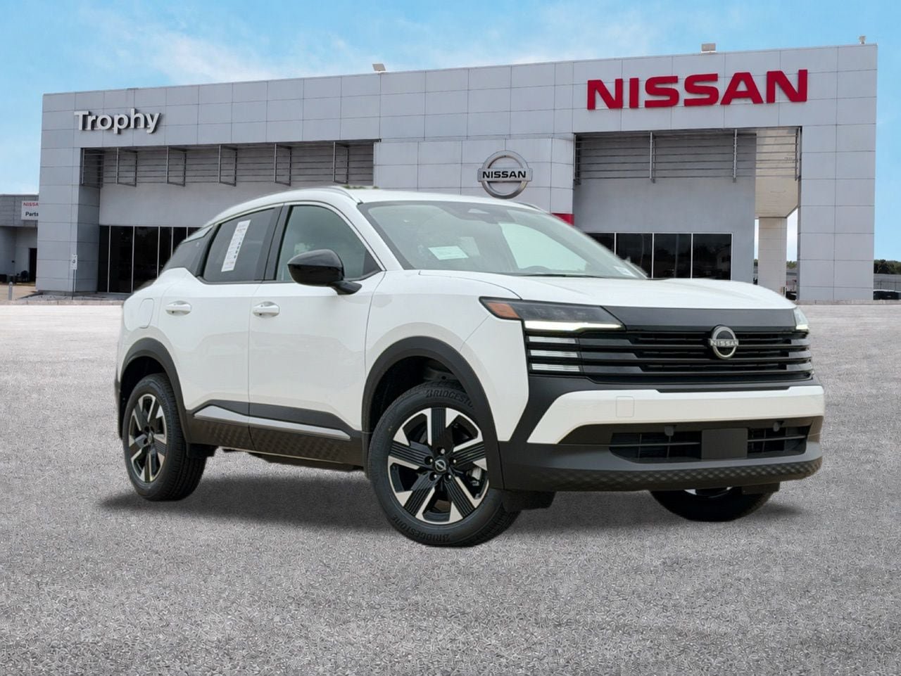 New 2026 Nissan Kicks SV AWD/4WD image 1