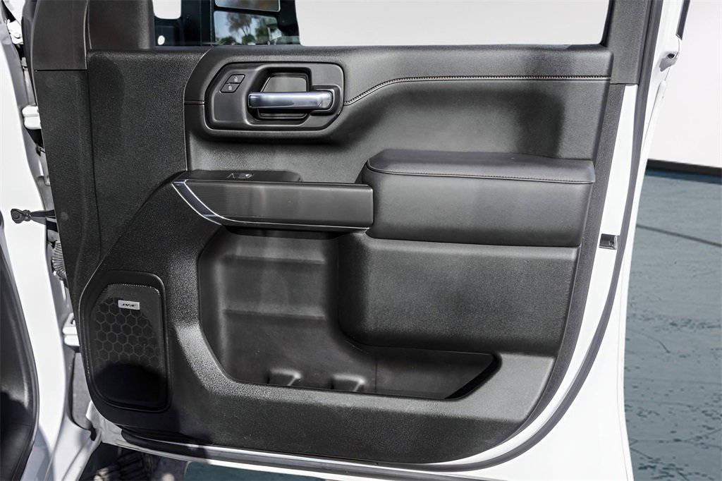 Used 2023 GMC Sierra 2500 AT4 w/ AT4 Premium Plus Package image 33