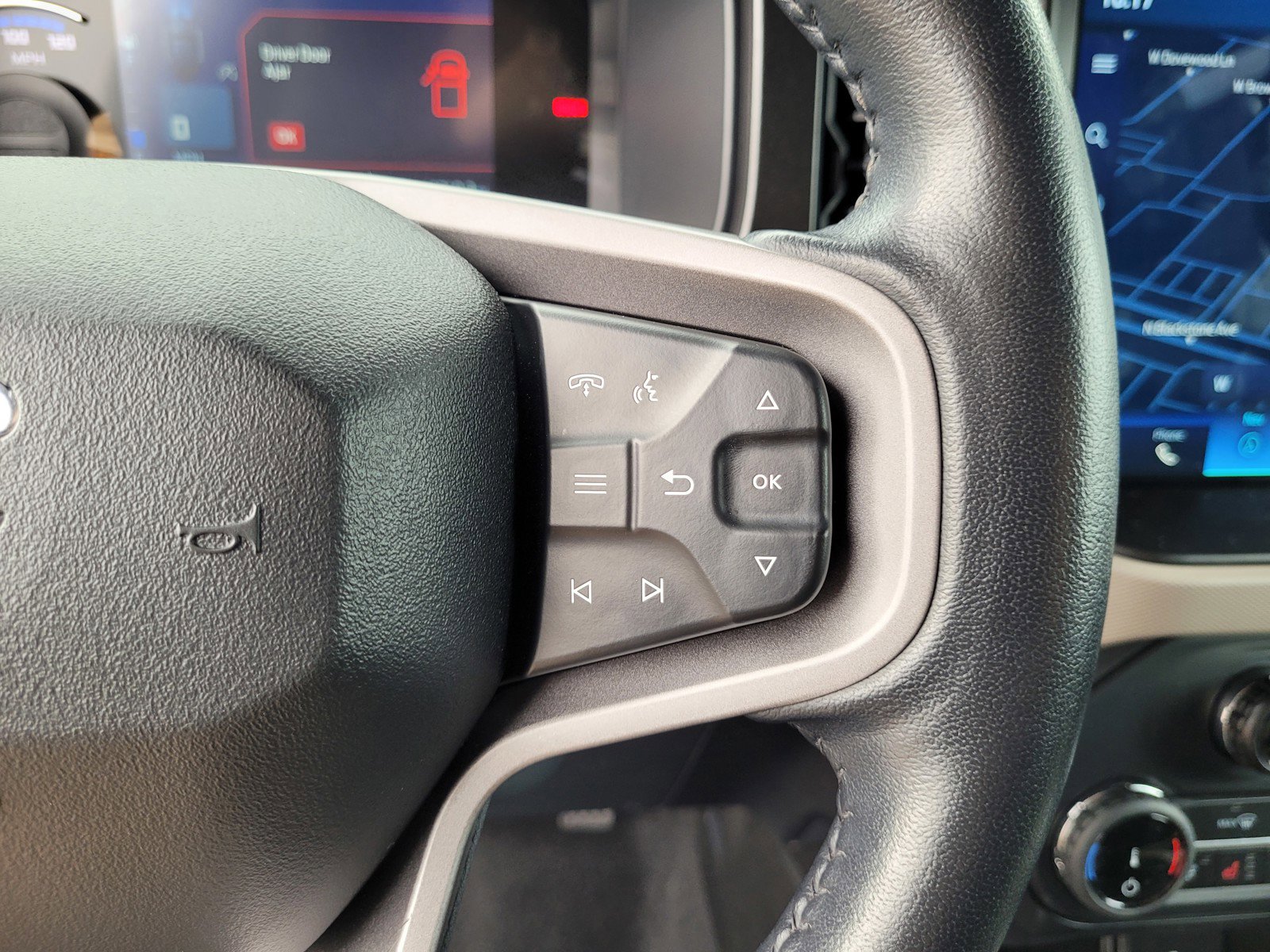 Used 2022 Ford Bronco Wildtrak image 22