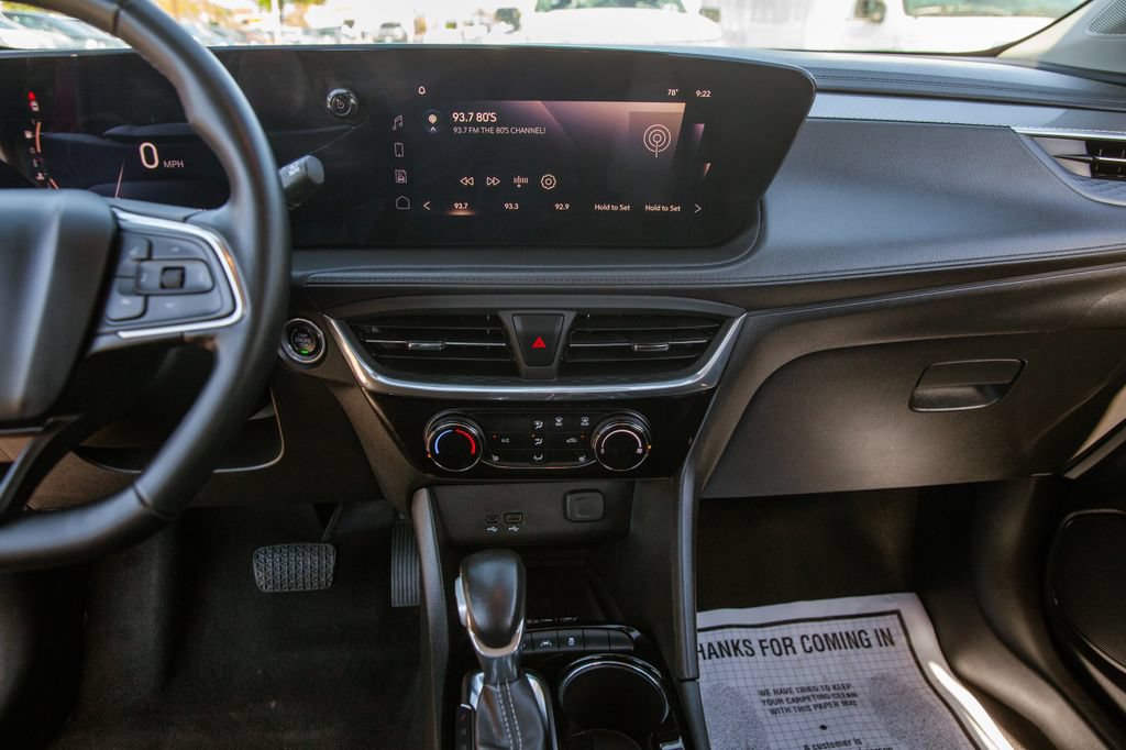Used 2024 Buick Encore GX Sport Touring w/ Experience Buick Package AWD/4WD image 17
