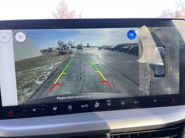 Used 2024 Ford Escape Platinum image 24