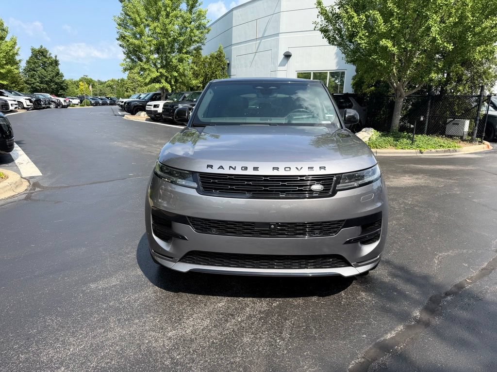 Certified 2024 Land Rover Range Rover Sport Dynamic SE AWD/4WD image 2