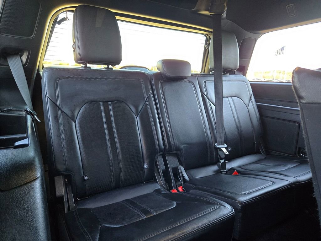 Used 2021 Ford Expedition Limited RWD image 24