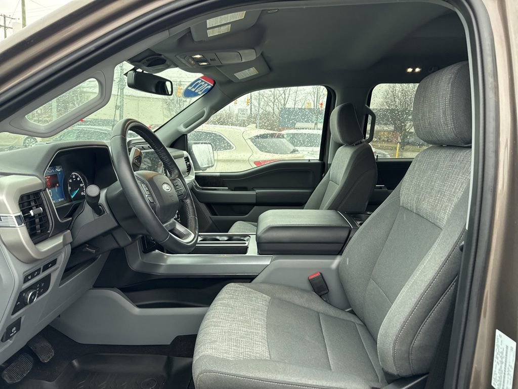 Used 2022 Ford F150 XLT w/ Equipment Group 302A High image 7