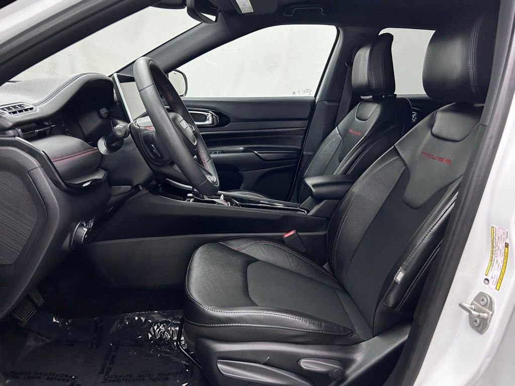 Used 2023 Jeep Compass Trailhawk image 15